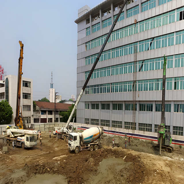 Proyecto de construcción de viviendas comunitaria de Foshan con plataforma de perforación rotatoria KR125